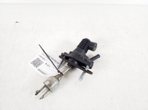 TOYOTA RAV 4 A3 (2005–2012) Siduri peasilinder 31420-42051 - 3