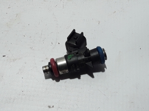  Fuel injector 