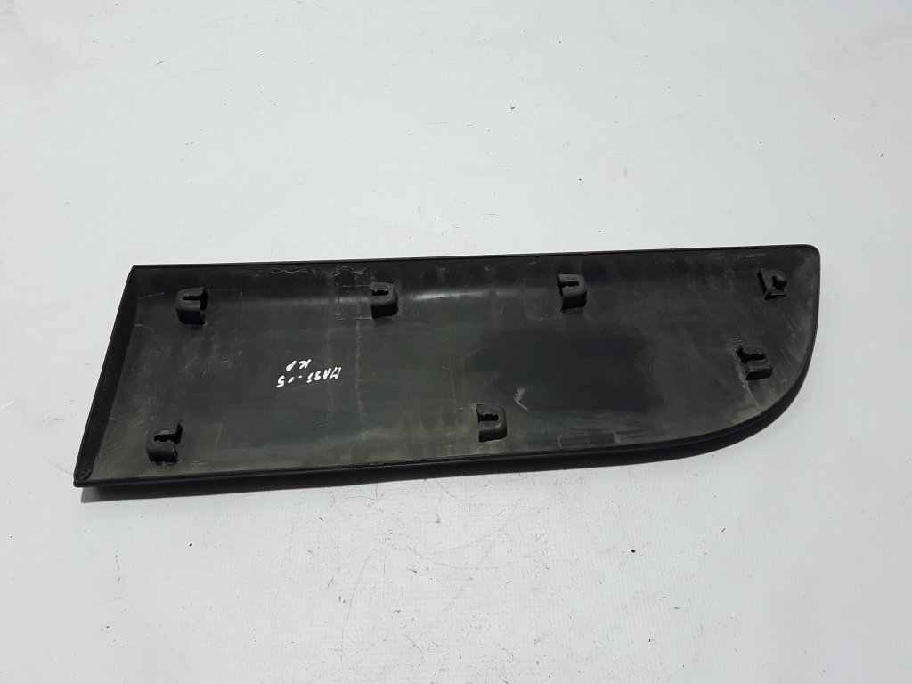 RENAULT Master Front Left Door Molding 808210166R 22477943