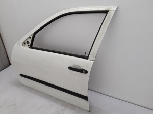 Volkswagen Caddy II (1995–2004) Front door 1C0831052N - 2