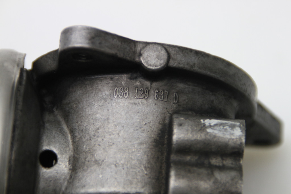 VOLKSWAGEN Golf 5 generation (2003-2009) Егр клапан 038129637D 25166368