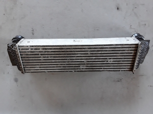 BMW 5 SERIES F10 (2010–2017) Vahejahuti radiaator 7805629 - 2