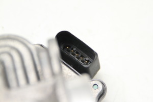 Volkswagen Golf VII (2012–2026) Drosselklappe 04L128063T - 3