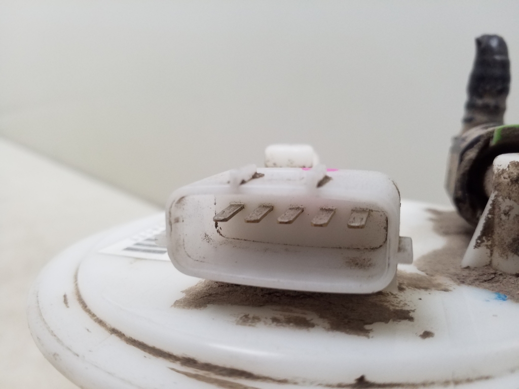 Used NISSAN XTrail Fuel pump in the tank 17040JG00A