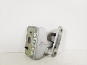 Mercedes Benz CLS-Class 219 (2004–2010) Rear side door lower hinge A2197301037 - 2