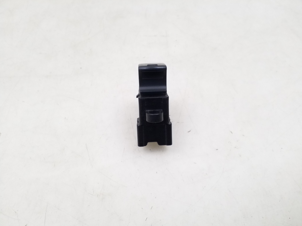 NISSAN X-Trail T31 (2007-2014) Rear Right Door Window Control Switch 25411JG000 24948352