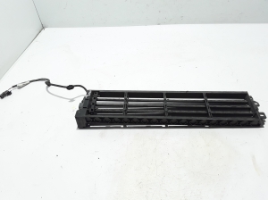  Air deflector cooling radiator 