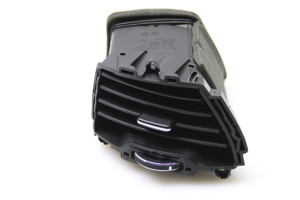 Kia Sportage (2010–2016) Dashboard air vent grilles 974903W000