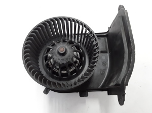 RENAULT Clio II (1998–2005) Heizungsgebläsemotor 7700435179 - 5