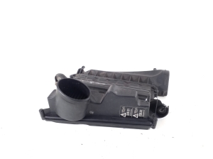 Mercedes Benz CLS-Class 219 (2004–2010) Luftfiltergehäuse A6420901601 - 4