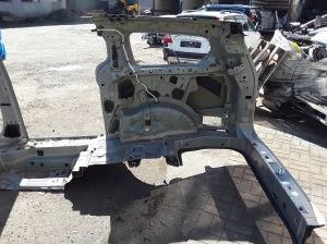 Chrysler Pacifica (2016–2026) Tagumine poritiib ja selle osad 68318122AA - 2