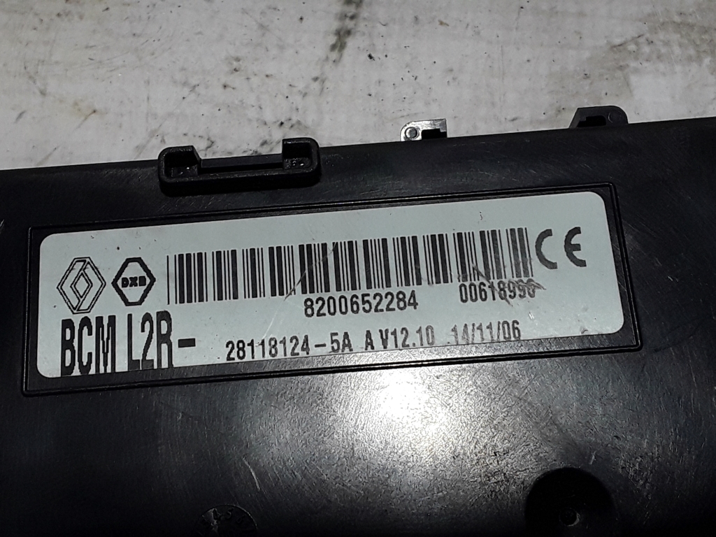 RENAULT Clio 3 generation (2005-2012) Skārienekrāna vadības bloks 8200652284 22478209