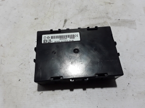 RENAULT Clio III (2005–2012) UCH-Steuergerät 8200652284 - 3