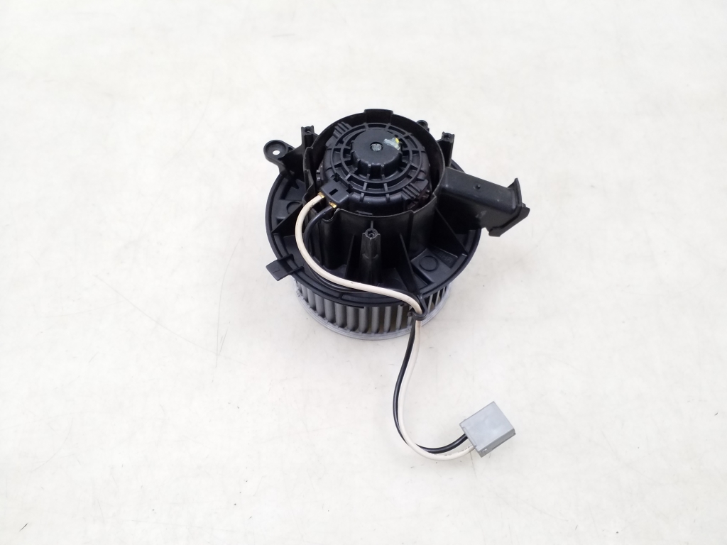 OPEL Astra J (2009-2020) Sildītāja ventilators 25020139 24951208