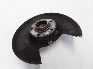  Rear hub 