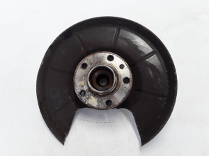  Rear hub 