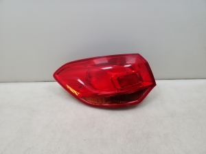  Rear corner lamp 