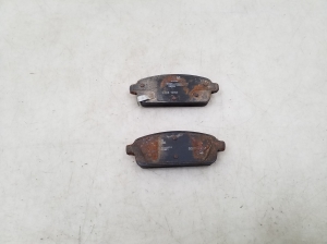  Rear brake pads 