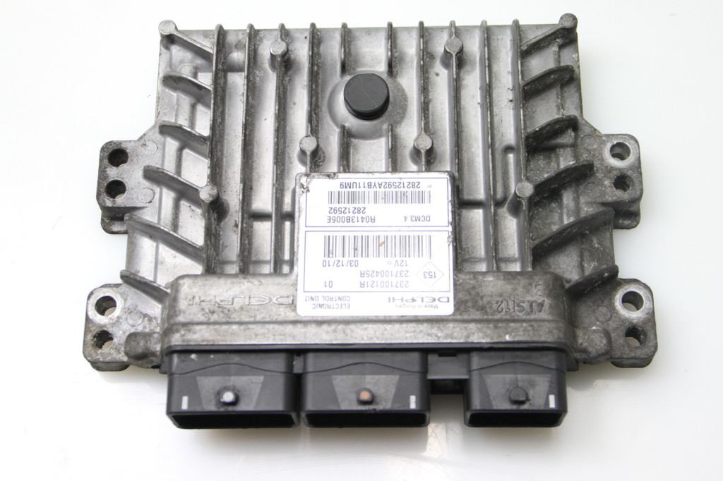 RENAULT Megane 3 generation (2008-2020) Engine Control Unit ECU 237100425R 24718288