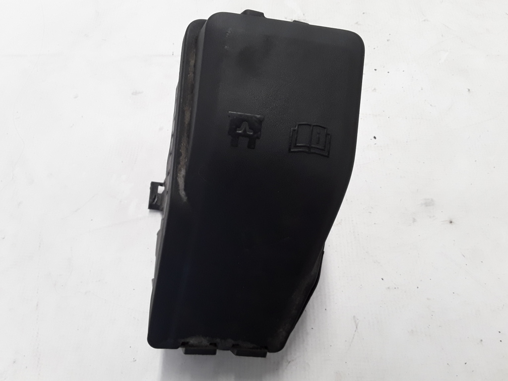 VOLVO V60 1 generation (2010-2020) Boîte à fusibles 30728625, 31346538 20983345