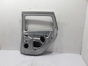 Dacia Logan II (2012–2026) Rear side doors 821009562R - 4