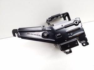 Mercedes Benz C-Class 204 (2007–2014) Batteriehalter A2045400440 - 3