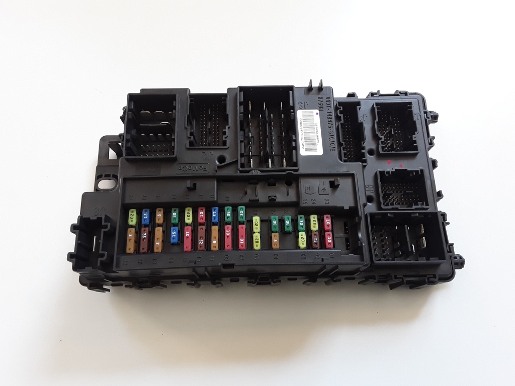 Used Ford S-MAX Fuse box in the cabin GU5T15604