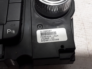 VOLVO V70 III (2007–2017) Heater control panel 31398587 - 2