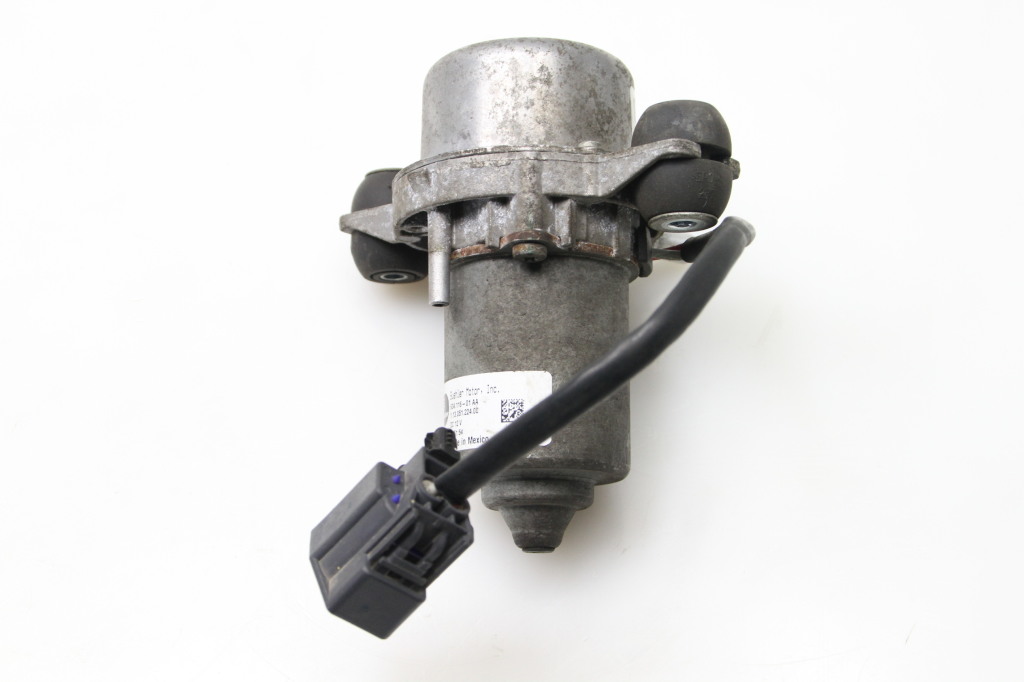 Kia Sportage (2010–2016) Brake master cylinder Kia Sportage (2010–2016) Brake master cylinder