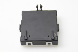 Mercedes Benz C-Class 205 (2014–2021) Boîtier de commande de porte avant A2229001809 - 4