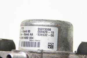 Opel Mokka (2012–2020) Vacuum pump 95073598 - 3