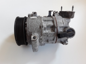 Citroen C4 Picasso (2013–2018) A/C compressor 9675655880 - 3