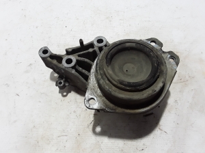 RENAULT Espace IV (2002–2014) Engine bracket 8200405211 - 3