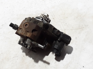   Kraftstoffpumpe  -  