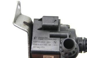 BMW X5 F15 (2013–2018) Auxiliary water pump 8511748 - 2
