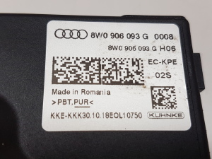AUDI A4 B9 (2015–2026) Module de commande 8W0906093G - 4
