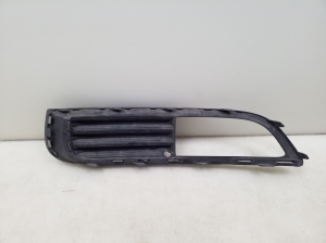  Front bumper lower grille 