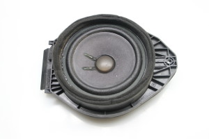  Rear side door speaker 