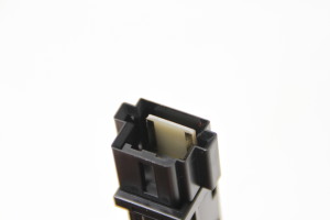 Mitsubishi Lancer (2007–2017) Other switch R2362 - 4