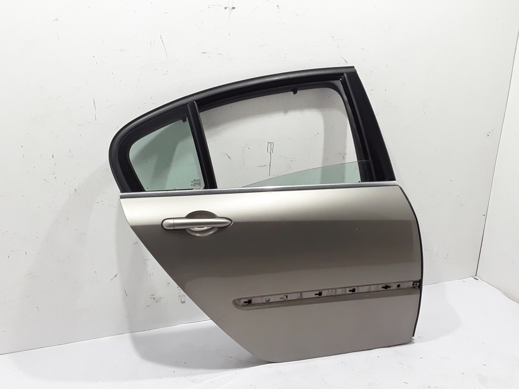 RENAULT Laguna 3 generation (2007-2015) Right Side Sliding Door 821000022R 22478841