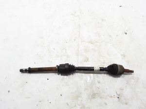   Front drive shaft and its parts  - 8200676172 