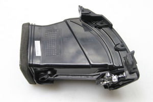 Kia Sorento (2009–2014) Dashboard air vent grilles 974202P000 - 3