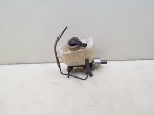 BMW 3 SERIES E46 (1998–2007) Brake master cylinder - 5