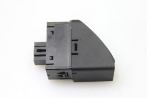 Kia Sorento (2009–2014) Interior light switch - 3