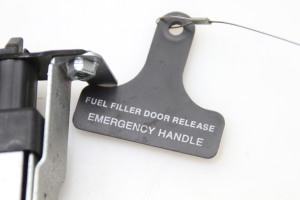 Kia Sorento (2009–2014) Tankklappen-Seilzug 957202J000 - 2