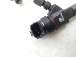 Opel Insignia (2008–2017) Kütusepihusti 0445110327 - 2