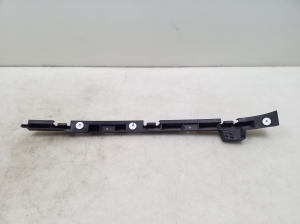  Rear bumper bracket 