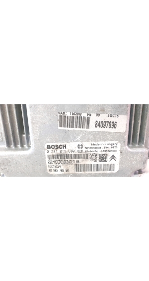 Peugeot 307 I (2000–2009) Engine control unit 0281011630 - 2