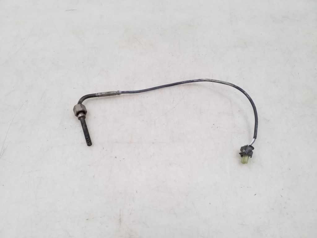 Mercedes Benz S-Class 220 (1998–2005) Abgastemperatursensor A0051534128 Mercedes Benz S-Class 220 (1998–2005) Abgastemperatursensor A0051534128