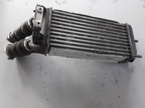  Intercooler radiaator 